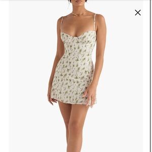 HOUSE OF CB “Christiana Floral Mini Dress”